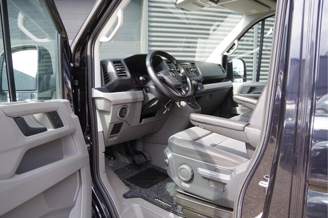 Volkswagen CRAFTER 35 2.0 TDI L3H3(L2H2) 3-ZITS, 177PK AUT. LED, ADAPT. CRUISE, STOELVERWARMING, STUURVERWARMING, VOORRUIT VERWARMING, STANDKACHEL, GEVEERDE ERGO ACTIVE STOEL