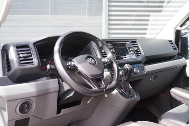 Volkswagen CRAFTER 35 2.0 TDI L3H3(L2H2) 3-ZITS, 177PK AUT. LED, ADAPT. CRUISE, STOELVERWARMING, STUURVERWARMING, VOORRUIT VERWARMING, STANDKACHEL, GEVEERDE ERGO ACTIVE STOEL