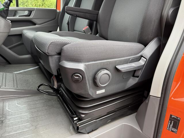 Volkswagen CRAFTER 35 2.0 TDI 177 PK / L3H3 / CAMERA / CRUISE / 3.5 TON TREKKEN / 3-ZITS / AIRCO / CARPLAY / GEVEERDE STOEL / 3500 KG AHG