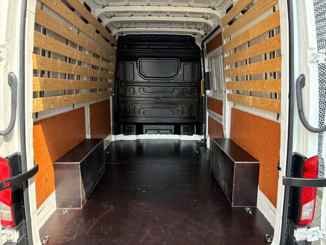 Volkswagen CRAFTER 35 2.0 TDI 140 Pk Automaat L3H3 Comfortlne