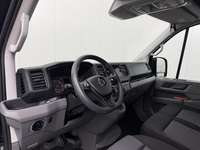 Volkswagen CRAFTER 2.0TDI 140PK DSG Automaat Executive+ L3H3 | Imperiaal | Navigatie | Camera | Airco | Cruise | 3-Zits