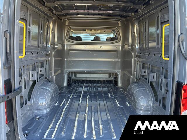 Volkswagen CRAFTER 35 2.0 TDI L3H2 177pk Automaat DC Airco Cruise Trekhaak – foto 8