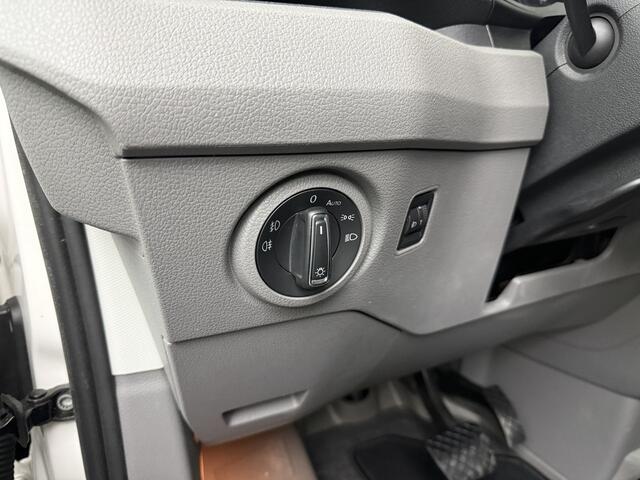 Volkswagen CRAFTER 2.0TDi 177PK Automaat L3H3 | Navigatie | Camera | Multimedia | Airco | Cruise | trekhaak – foto 9