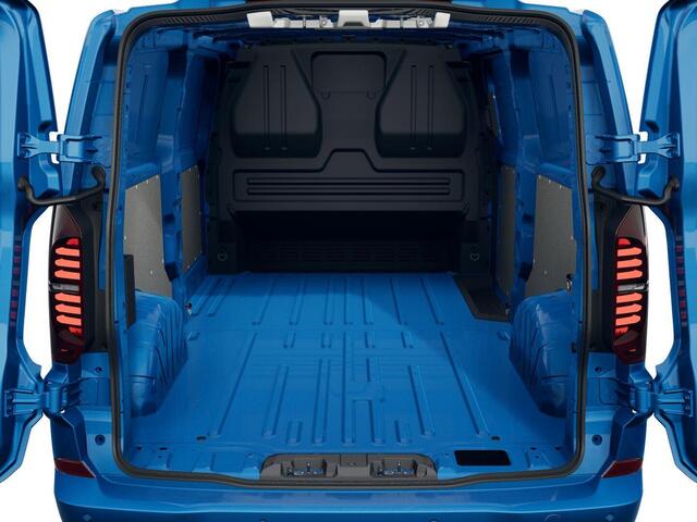 Volkswagen E-Transporter Style Intro L2 210 kW (286 pk) 3500 m | Trekhaak | Achteruitrijcamera | LED | ACC | Airco | Lichtmetalen Velgen |