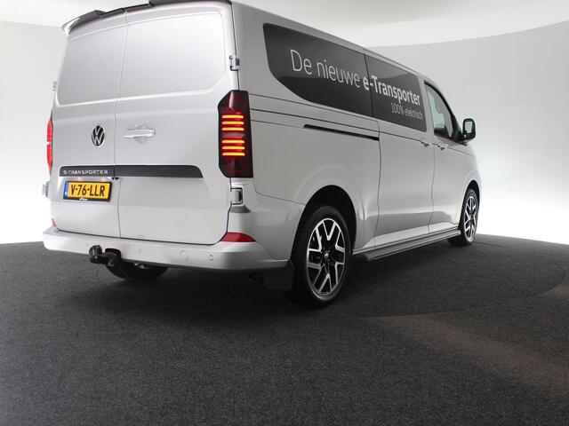 Volkswagen E-Transporter L2H1 Style Intro L2 210KW 286PK Trekhaak | Led | Black Editon | Betimmering | Camera | Stoelverwarming | Navi | Apple Carplay/Android auto | Adaptive cruisecontrol