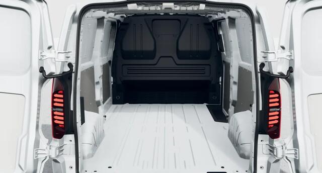 Volkswagen E-Transporter L2H1 136pk 71kWh RWD Life