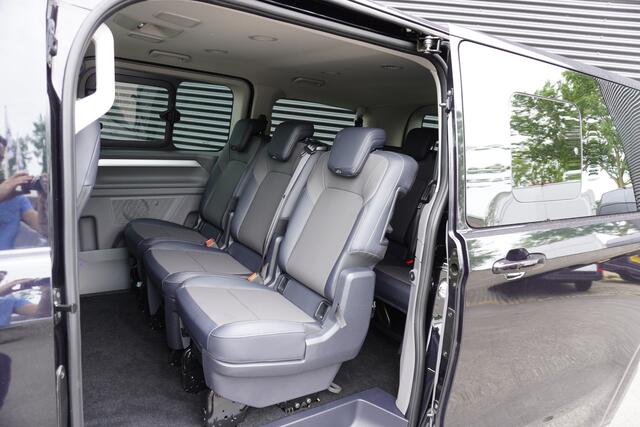 Volkswagen E-Transporter Caravelle 32 L1H1 Style 2 Schuifdeuren 64 kWh 9 persoons LED Apple Carplay Camera ACC Cruise control Digitaal Dashboard