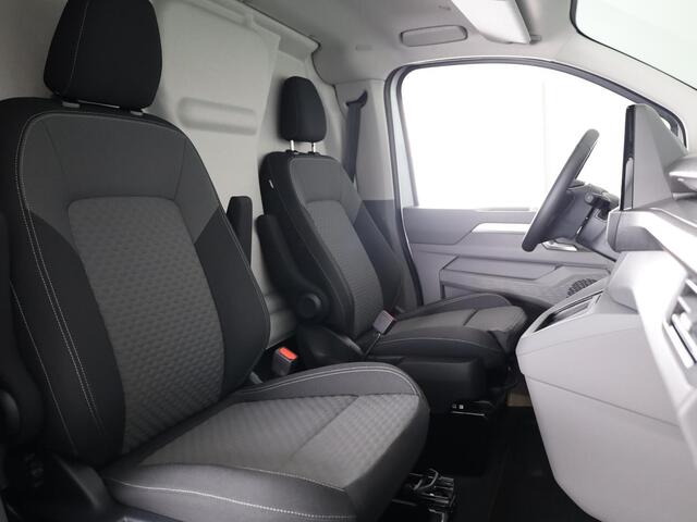 Volkswagen E-Transporter Bedrijfswagens 34 L2H1 Bulli 71 kWh Trekhaak | Achterdeuren | Keyless access