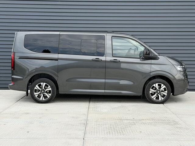 Volkswagen E-Transporter Caravelle T7 32 L1H1 Life 71 kwh 218 PK 9 PRS