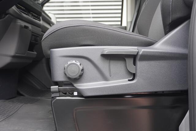 Volkswagen E-Transporter Life L2H1 218 pk, Achterdeuren zonder ruit, Trekhaak, Climatronic, Bijrijdersbank