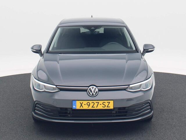 Volkswagen GOLF 1.0 eTSi DSG Life | Navi | Adapt. Cruise | Privacy Glass | Parkeersensoren | 28.554 Km!!