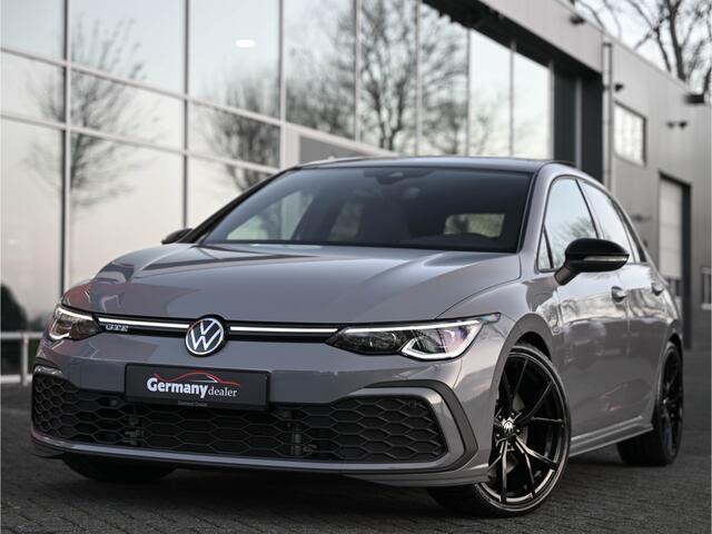Volkswagen GOLF 1.4 eHybrid 245pk GTE Pano Head-Up RS-Leder Camera IQ-Light Keyless Stoelkoeling