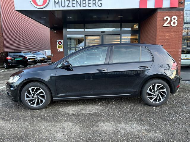 Volkswagen GOLF 1.0 TSI Highline // FULL LED // NAVI // PDC // CLIMA // LAGE KM-STAND!!!