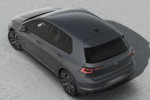 Volkswagen GOLF 1.5 eTSI R-Line Edition !!!Profiteer ook van 2.000 EURO inruilpremie!!!