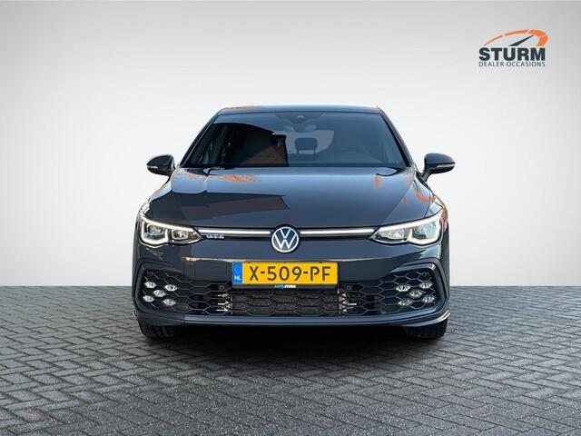 Volkswagen GOLF 1.4 eHybrid GTE 245pk | Adapt. Cruise Control | Stuur- + Stoelverwarming | Sfeerverlichting | Apple Carplay/Android Auto | Rijklaarprijs!
