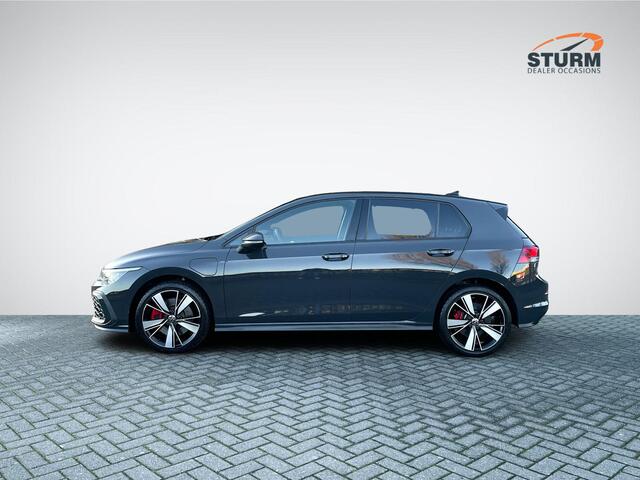 Volkswagen GOLF 1.4 eHybrid GTE 245pk | Adapt. Cruise Control | Stuur- + Stoelverwarming | Sfeerverlichting | Apple Carplay/Android Auto | Rijklaarprijs!