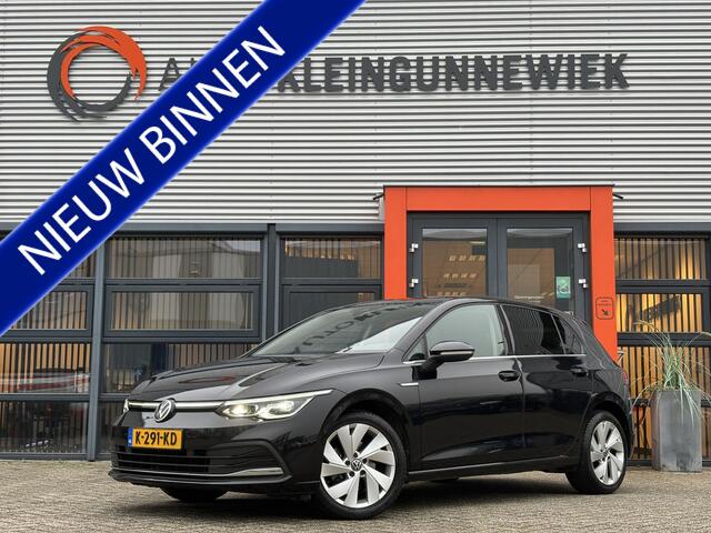 Volkswagen GOLF 1.5 TSI Style / Elektrische Stoelen / Camera / Schuifkanteldak / Virtual Cockpit / Draadloos Apple Carplay/Androidauto /