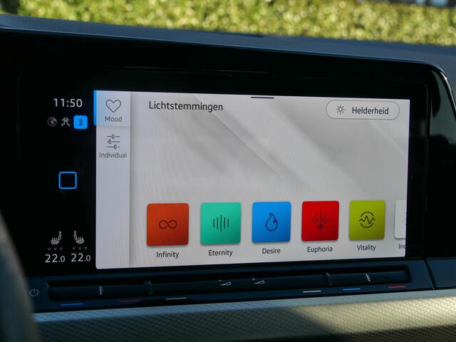 Volkswagen GOLF 1.5 TSI Life Business | NAVIGATIE | CARPLAY |