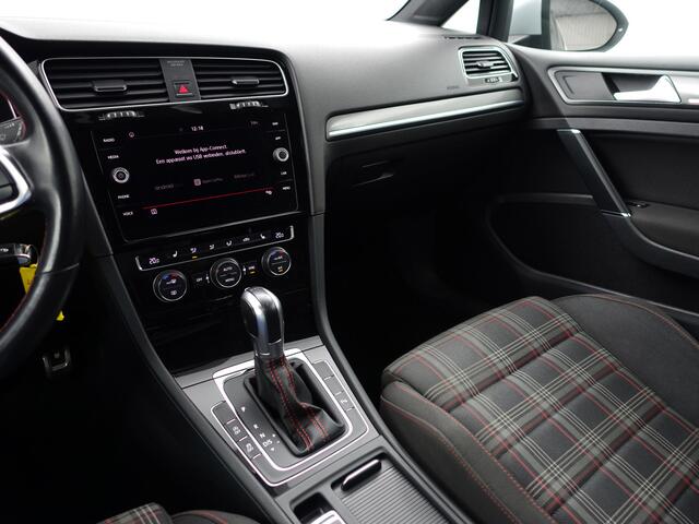 Volkswagen GOLF 2.0 TSI GTI Performance Aut- Virtual Cockpit, CarPlay, Xenon Led, Sfeerverlichting, Ada Cruise, Classic Interieur, Premium Kleur