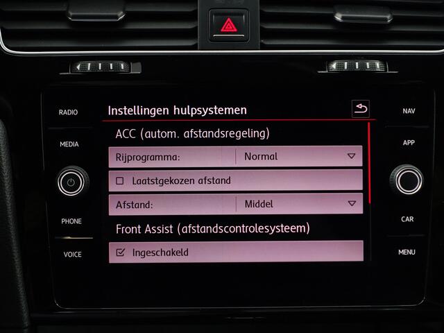 Volkswagen GOLF 2.0 TSI GTI Performance Aut- Virtual Cockpit, CarPlay, Xenon Led, Sfeerverlichting, Ada Cruise, Classic Interieur, Premium Kleur