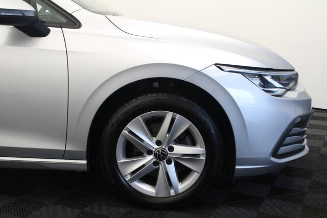 Volkswagen GOLF Variant 1.0 eTSI Life Business