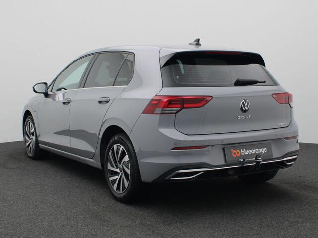 Volkswagen GOLF 1.4 eHybrid Style 204PK DSG Full led, trekhaak, adaptive cruise, stuur-stoelverwarming, keyless, elek. verstelbare voorstoel met massagefunctie, 16" lichtmetaal