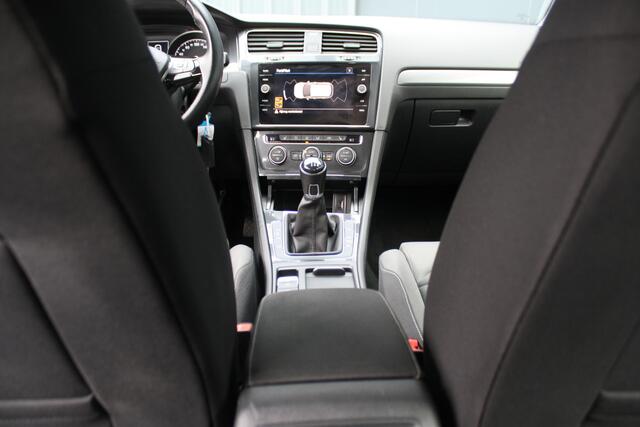 Volkswagen GOLF 1.0 TSI Comfortline Business