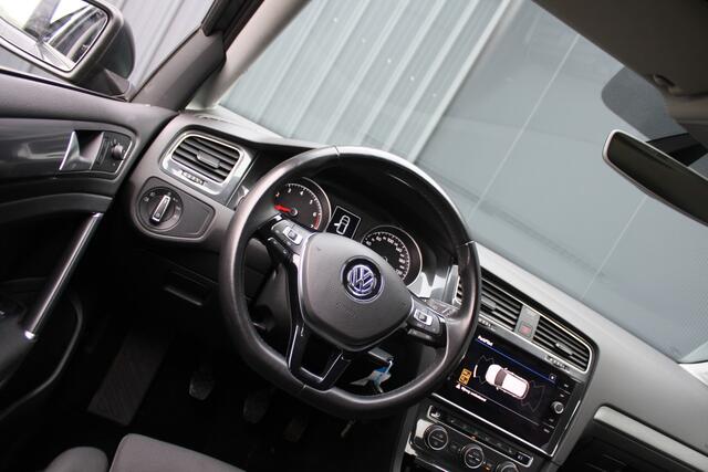 Volkswagen GOLF 1.0 TSI Comfortline Business