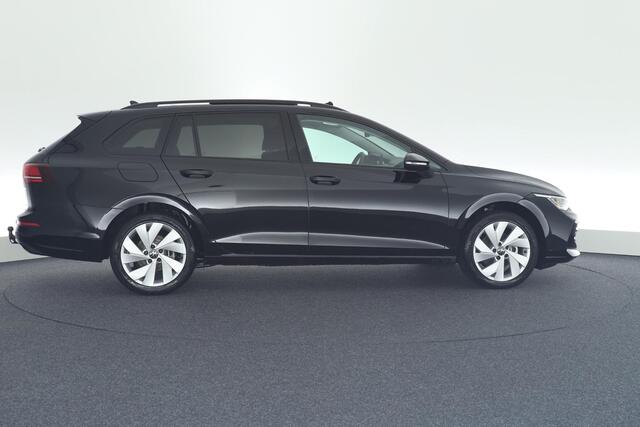 Volkswagen GOLF Variant 8.5 1.5 eTSI 150pk DSG Life Edition Trekhaak Camera Panoramadak Navigatie