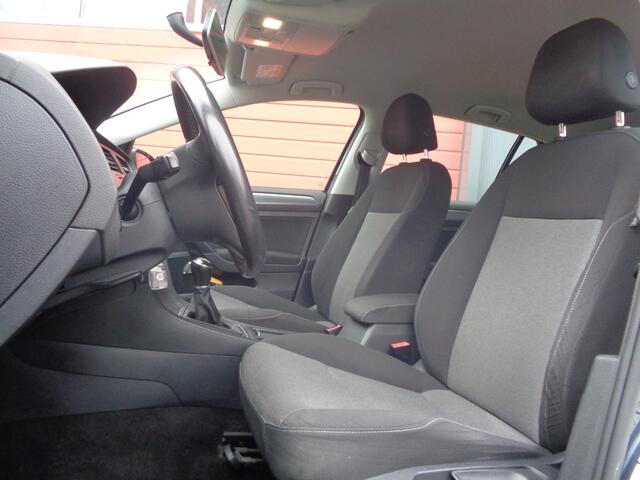 Volkswagen GOLF 1.0 TSI Trendline 116PK Airco Cruise LMV 6-BAK NL-Auto