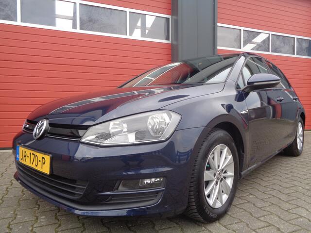 Volkswagen GOLF 1.0 TSI Trendline 116PK Airco Cruise LMV 6-BAK NL-Auto