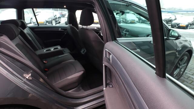Volkswagen GOLF 1.0 TSI HL| 2X R line | | Pano dak | Camera | led Adapief | Appl