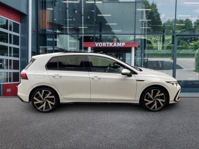 Volkswagen GOLF 1.5 eTSI DSG R-LINE PANO-DAK/CAMERA/CARPLAY/NAVI/ACC/STOELVERW