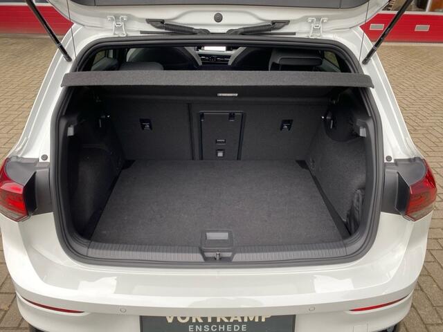 Volkswagen GOLF 1.5 eTSI DSG R-LINE PANO-DAK/CAMERA/CARPLAY/NAVI/ACC/STOELVERW