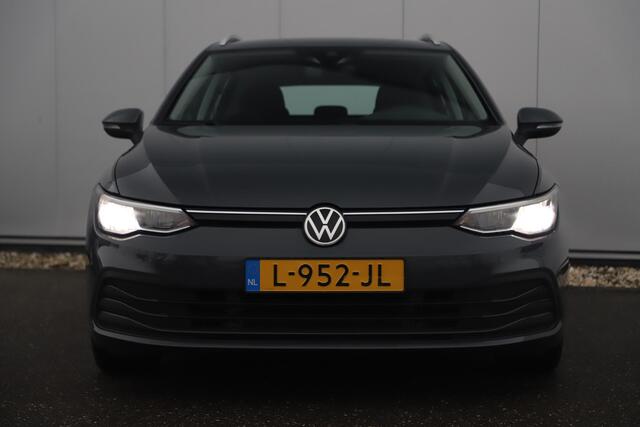 Volkswagen GOLF Variant 1.0 eTSI Life 110PK Automaat Virtual Cockpit Navigatie Draadloos Carplay Android 16 inch LMV Achteruitrijcamera Sfeerverlichting
