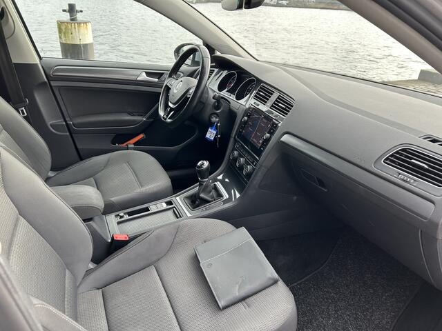 Volkswagen GOLF Variant 1.0 TSI Comfortline navigatie airco/ecc nieuwstaat