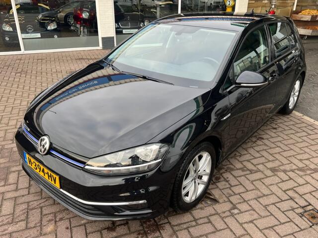 Volkswagen GOLF 1.5 TSI 130pk 5drs Comfortline Bussines Trekhaak #RIJKLAAR