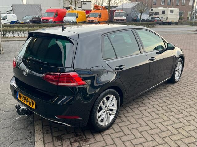 Volkswagen GOLF 1.5 TSI 130pk 5drs Comfortline Bussines Trekhaak #RIJKLAAR