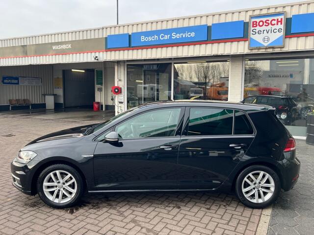 Volkswagen GOLF 1.5 TSI 130pk 5drs Comfortline Bussines Trekhaak #RIJKLAAR