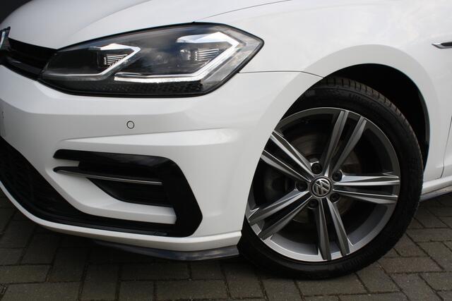 Volkswagen GOLF Variant 1.5 TSI Highline Business R AUTOMAAT - NAVIGATIE - CAMERA - VIRTUAL COCKPIT