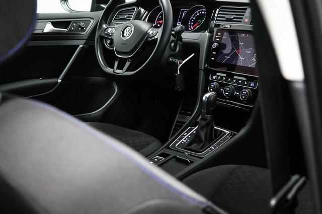 Volkswagen GOLF Variant 1.0 TSI Join | CLIMA | STOELVERWARMING | NAVIGATIE | CAMERA | DRAADLOZE LADER