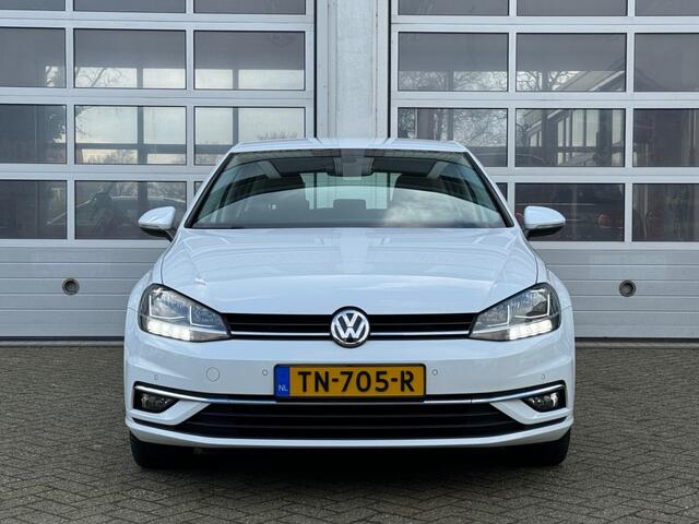 Volkswagen GOLF 1.0 TSI 11PK COMF. Navi DAB ACC Trekhaak