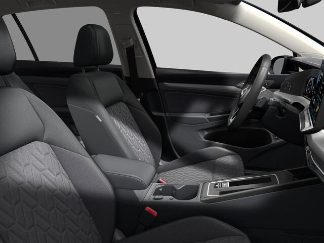 Volkswagen GOLF Life Edition 1.5 eHybrid 204 pk 6 versn. DSG · Achteruitrijcamera ·