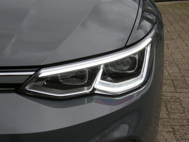 Volkswagen GOLF VIII 1.0 eTSI DSG-Aut. / 18 Inch / Navi / Virtual / Led / FABRIE