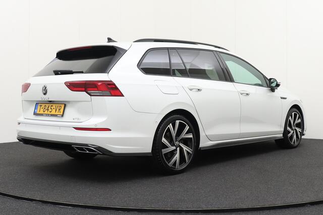 Volkswagen GOLF Variant 1.5 eTSI 2x R-Line Pano-dak Adapt. Cruise Camera