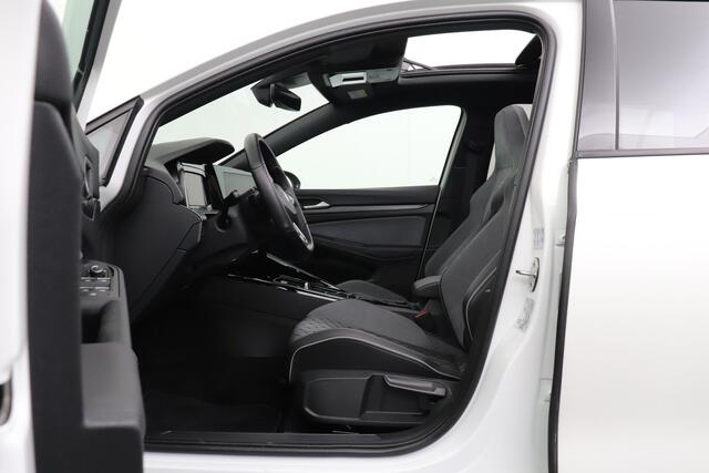 Volkswagen GOLF Variant 1.5 eTSI 2x R-Line Pano-dak Adapt. Cruise Camera
