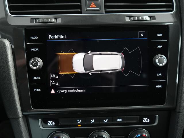 Volkswagen GOLF Variant 1.0 TSI Comfortline | ACC | Carplay |