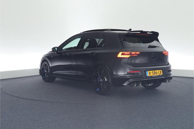 Volkswagen GOLF R 2.0 TSI 320pk 4Motion Akrapovic Leder Panoramadak Memory Virtual Cocpit Navigatie