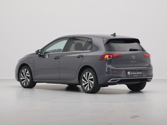 Volkswagen GOLF 1.4 eHybrid Style Navigatie Camera Side Assist iQ Light