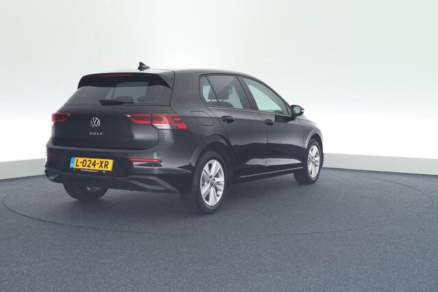 Volkswagen GOLF 1.0 TSI 110pk H6 Life Virtual Cockpit Navigatie